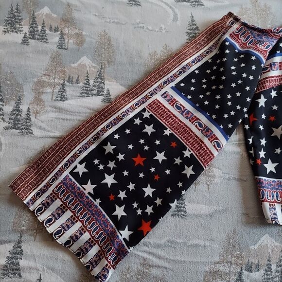 Avec Les Filles Tie-Back Stars & Stripes Cold Shoulder Blouse Size Medium - Picture 4 of 7
